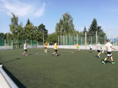 futbalové ihrisko +